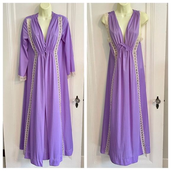 Vintage Other - Vtg 60s Gossard Artimis lavender with cream lace long nylon robe & gown set